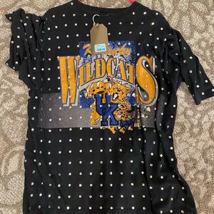 Kentucky Wildcats LF Oversized Bedazzled T-shirt